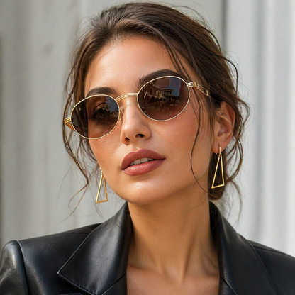 Ottilie | Elegant Round Frame Sunglasses with Wood-Look Arms
