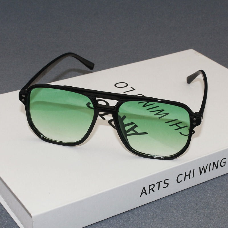 Arabella | Tortoiseshell Rectangle Sunglasses with Gradient Lenses
