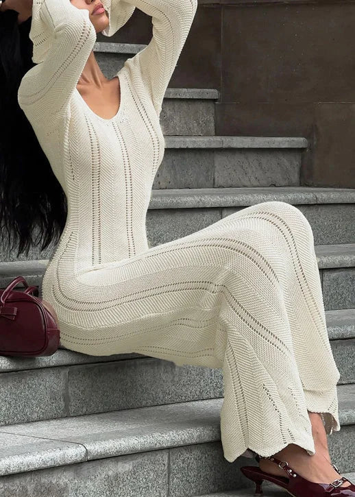 Vivienne | White Knit Long Sleeve Scoop Neck Bodycon Maxi Dress