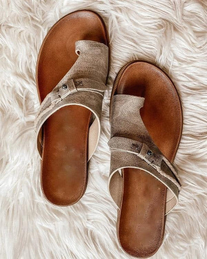 Willow | Minimal Toe Loop Flat Summer Sandals