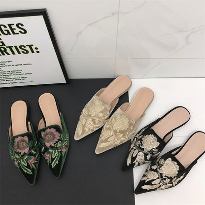 Wren | Embroidered Floral Pointed Toe Mules
